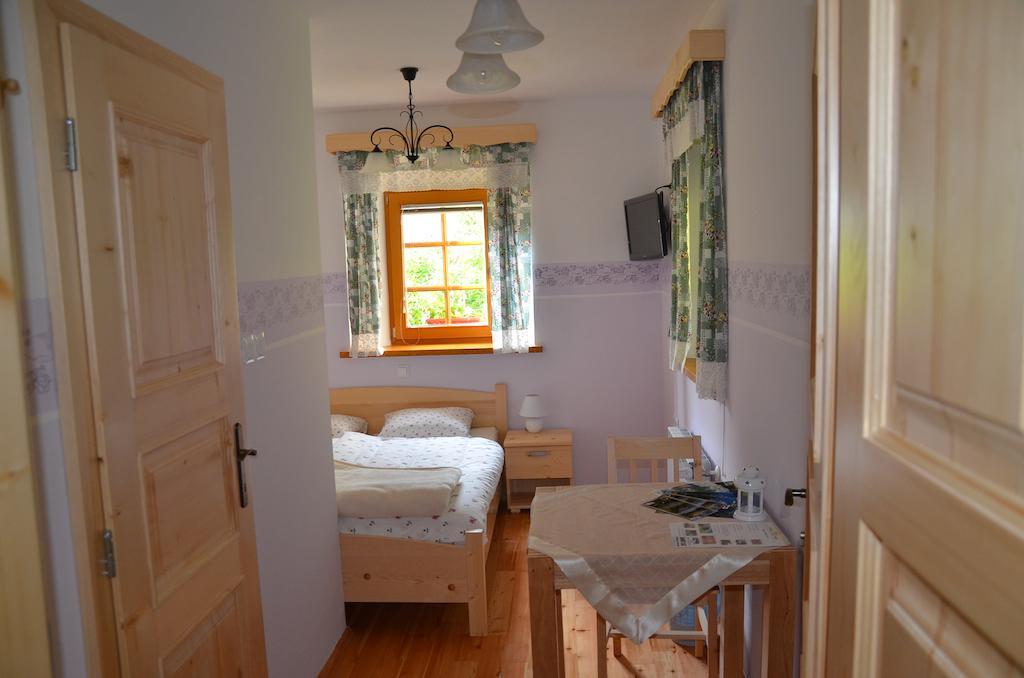 Farmhouse Stiftar Solčava الغرفة الصورة