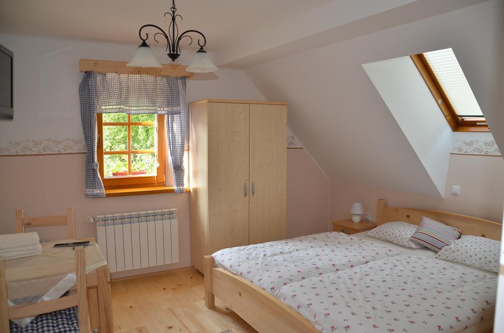 Farmhouse Stiftar Solčava الغرفة الصورة